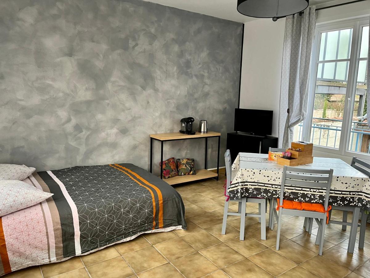 Studio Independant Dans Maison Individuelle Nancy Luaran gambar